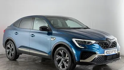 Used Renault Arkana Engineered 143 HP (105 kW) 2023 Blue SUV