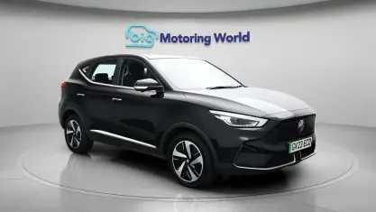 Used MG ZS SE 114 kW (156 HP) 2023 Black SUV