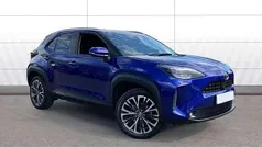 Blue Used 2022 Toyota Yaris Hybrid SUV | £20,457 (Fair price)