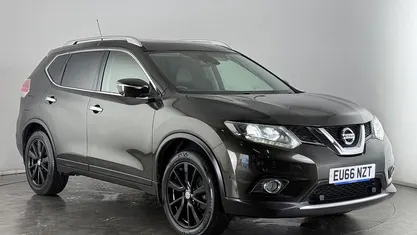 Green Used 2016 Nissan X-Trail Tekna SUV | £10,050 (Fair price)