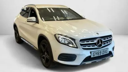 Used Mercedes GLA180 AMG line 122 HP (89 kW) 2019 White SUV