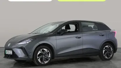 Used MG MG4 EV SE 150 kW (204 HP) 2025 Hatchback