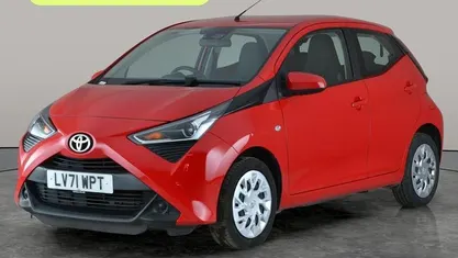 Used 2021 Toyota Aygo X-play Hatchback | £8,843 (Good price)