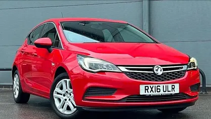 Used 2018 Vauxhall Astra Design Edition Hatchback | £6,780 (Fair price)