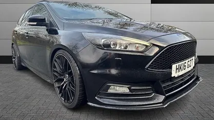 Used Ford Focus ST 185 HP (136 kW) 2016 Estate