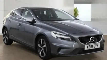 Used Volvo V40 R-Design 152 HP (111 kW) 2019 Grey Hatchback