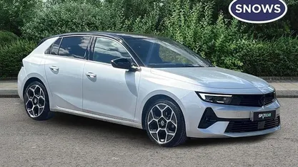 Used Vauxhall Astra Ultimate 131 HP (96 kW) 2026 Hatchback