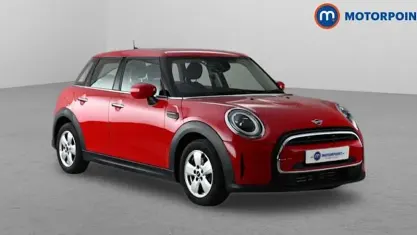 Used Mini Cooper Classic 136 HP (100 kW) 2022 Red Hatchback