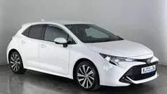 White Used 2022 Toyota Corolla Design Hatchback | £19,400 (Fair price)