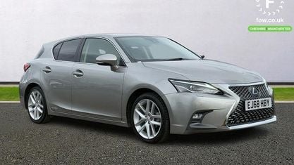 Usado Lexus CT200h 136 CV (100 kW) 2018 Plateado Utilitario
