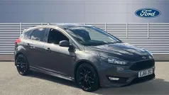 Grey Used 2016 Ford Focus ST-Line Hatchback | £8,250 (Fair price)