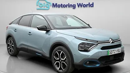 Usado Citroën e-C4 Shine 100 kW (136 HP) 2023 Citadino