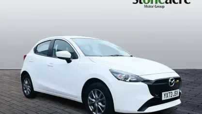 Used Mazda 2 Center-Line 75 HP (55 kW) 2023 White Hatchback