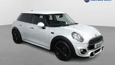 Used 2018 Mini Cooper Hatch Hatchback | £12,349 (Fair price)