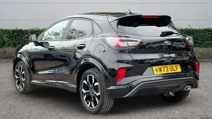Second-hand Ford Puma ST-Line X 125 CP (91 kW) 2023 Negru SUV