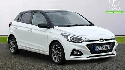 White Used 2019 Hyundai i20 Hatchback | £10,199 (Fair price)