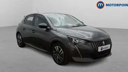 Used Peugeot 208 Allure+ 131 HP (96 kW) 2023 Hatchback