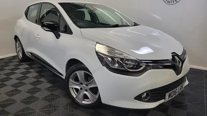 Used Renault Clio IV Dynamique 73 HP (53 kW) 2016 Hatchback