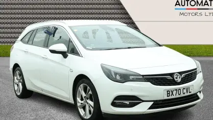 Used Vauxhall Astra SRi 145 HP (106 kW) 2020 White Estate