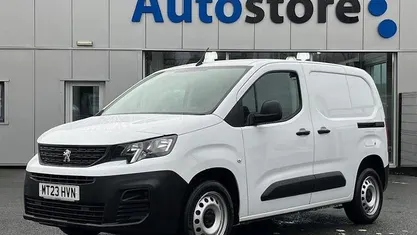 Used Peugeot Partner Premium 102 HP (75 kW) 2023 MPV