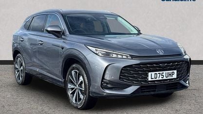 Used MG HS Trophy 224 HP (164 kW) 2024 Metallic  urban grey SUV