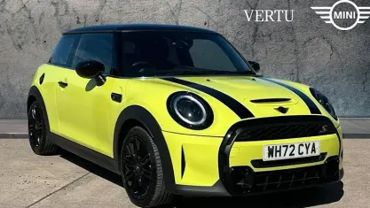 Used Mini Cooper S Exclusive 178 HP (130 kW) 2022 Yellow Hatchback