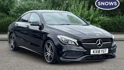 Usado Mercedes CLA180 AMG line 122 CV (89 kW) 2017 Berlina