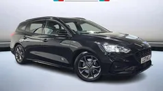 Used 2020 Ford Focus ST-Line Estate | £12,299 (Fair price)