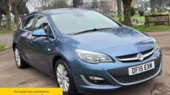Used 2015 Vauxhall Astra Elite Hatchback | £5,980 (Fair price)