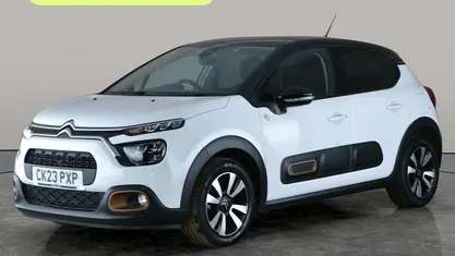 Used Citroën C3 PureTech 83 HP (61 kW) 2023 White Hatchback