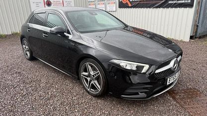 Używany Mercedes A180 Executive 136 KM (100 kW) 2020 Czarny Hatchback