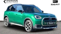Green Used 2024 Mini Countryman Exclusive SUV | £32,990 (Fair price)