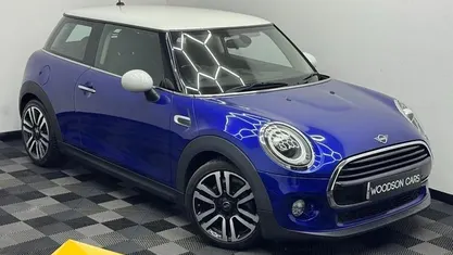 Used Mini Cooper Hatch 136 HP (100 kW) 2018 Blue Hatchback