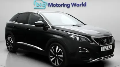 Second-hand Peugeot 3008 GT 300 CP (220 kW) 2020 Negru SUV