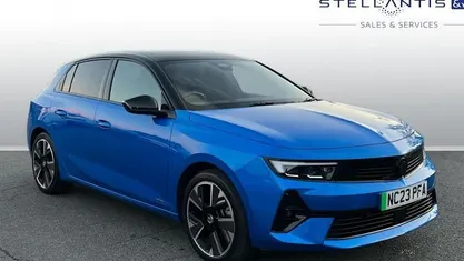 Used 2025 Vauxhall Astra Ultimate Hatchback | £15,975 (Super price)