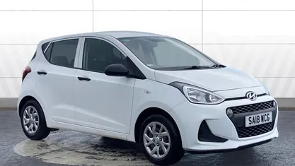 Used Hyundai i10 67 HP (49 kW) 2020 Hatchback