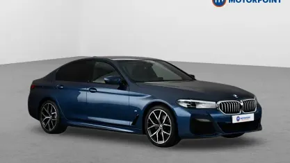 Begagnad BMW 520 M Sport 190 HK (139 kW) 2022 Blå Sedan