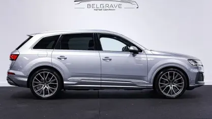 Używany Audi Q7 S-Line 231 KM (169 kW) 2024 SUV