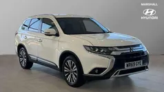 White Used 2019 Mitsubishi Outlander SUV | £16,010 (Fair price)
