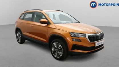 Usado Skoda Karoq SE Drive 110 HP (80 kW) 2024 Laranja SUV