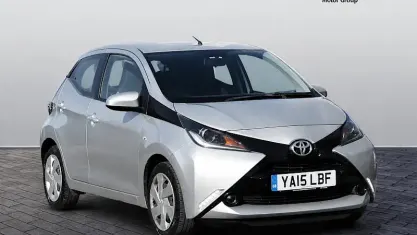 Used Toyota Aygo X-play 69 HP (50 kW) 2018 Hatchback