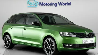 Begagnad Skoda Rapid Sport 95 HK (69 kW) 2019 Grön Halvkombi