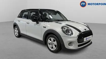 Silver Used 2020 Mini Cooper Classic Hatchback | £14,899 (Fair price)