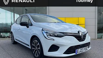 Used Renault Clio V Evolution 145 HP (106 kW) 2023 White  Hatchback