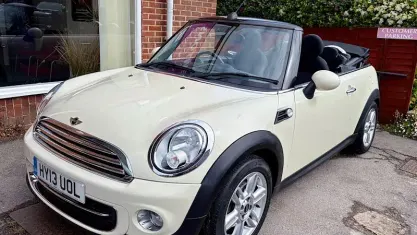 Usado Mini Cooper Cabriolet 122 HP (89 kW) 2015 Cabrios