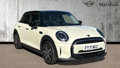 White Used 2021 Mini Cooper Classic Hatchback | £17,789 (Fair price)