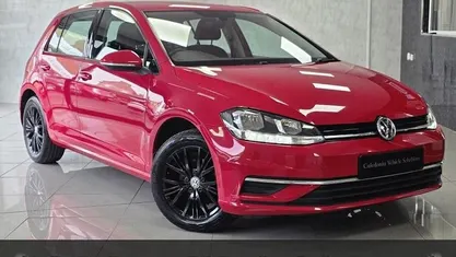 Used VW Golf VII SE 110 HP (80 kW) 2017 Hatchback