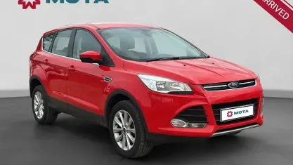 Usado Ford Kuga Titanium 182 HP (133 kW) 2016 SUV