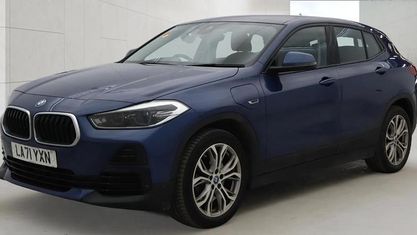 Second-hand BMW X2 Sport Line 220 CP (161 kW) 2022 Albastru SUV