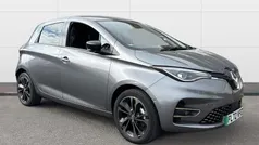 Used 2022 Renault Zoe Iconic Hatchback | £11,691 (Fair price)